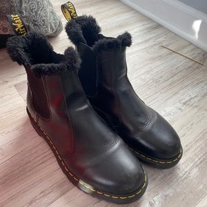 Dr. Martens 2976 Leonore Boots